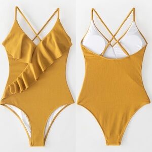 Cupshe Ruffled CrissCross Back One Piece Swimsuit Sz L